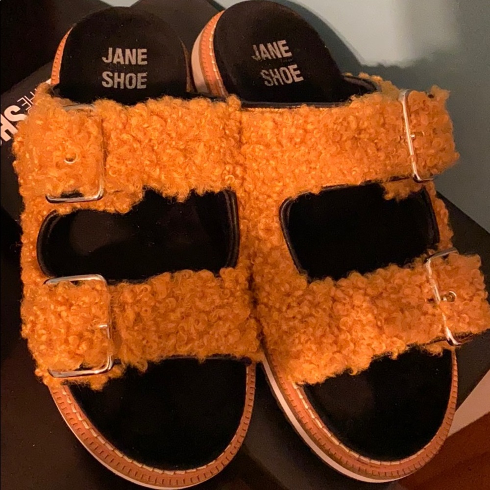Jane shoe slides.